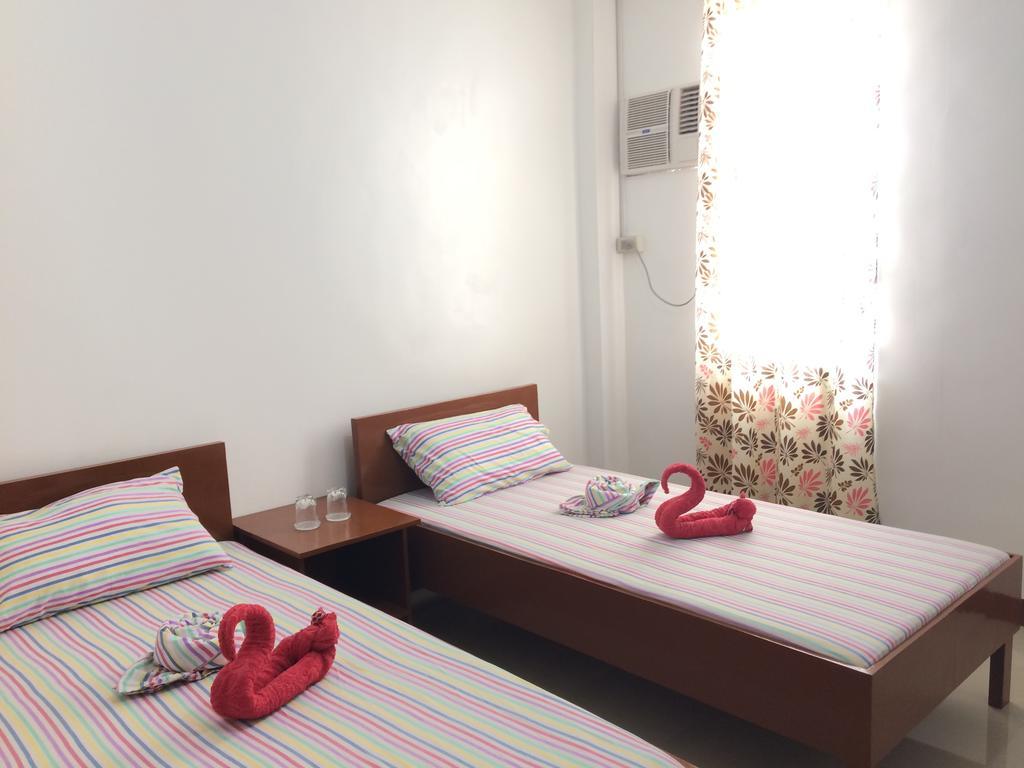 Brielles Travellers Inn Tagbilaran Exterior foto