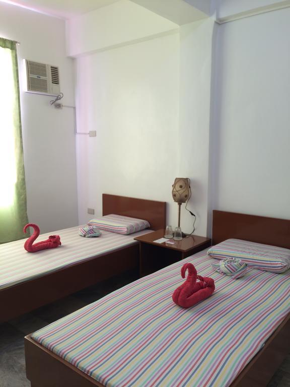Brielles Travellers Inn Tagbilaran Exterior foto
